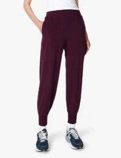 Sweaty Betty Repose Luxe 27 Stretch-fleece Jogging Bottoms 9 Sweaty Betty Repose Luxe 27 Stretch-fleece Jogging Bottoms -Sweaty Bety Clothing Shop R04074876 PLUMRED ALT02