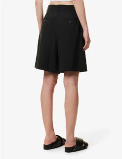 Weekend Max Mara Belbo Pleated Mid-rise Regular-fit Wool Shorts 10 Weekend Max Mara Belbo Pleated Mid-rise Regular-fit Wool Shorts -Sweaty Bety Clothing Shop R04151218 BLACK ALT03