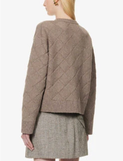 Bottega Veneta Intrecciato Round-neck Wool-blend Jumper 10 Bottega Veneta Intrecciato Round-neck Wool-blend Jumper -Sweaty Bety Clothing Shop R04159976 RIVERBED ALT03